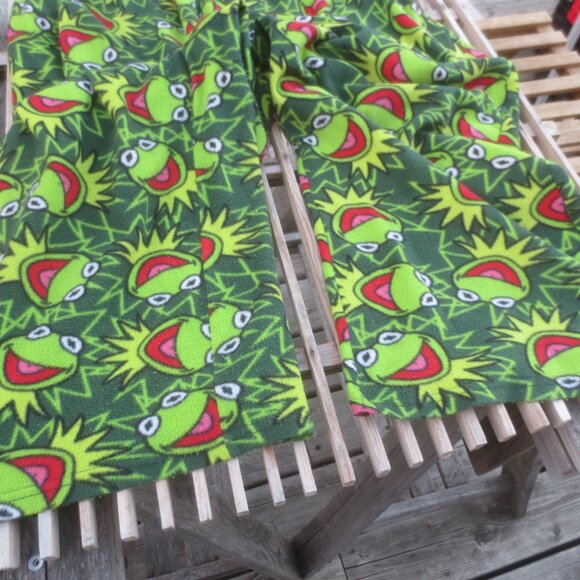 Fun Cute Unisex Kermit the Frog Pajama PJ Bottoms - Medium. - Picture 4 of 9